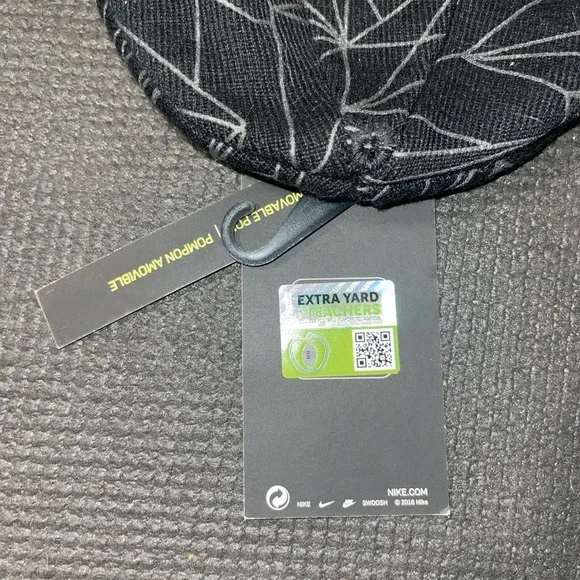 NWT Nike NCAA Alabama Football 2017 National Championship Knit Beanie - Picture 6 of 6